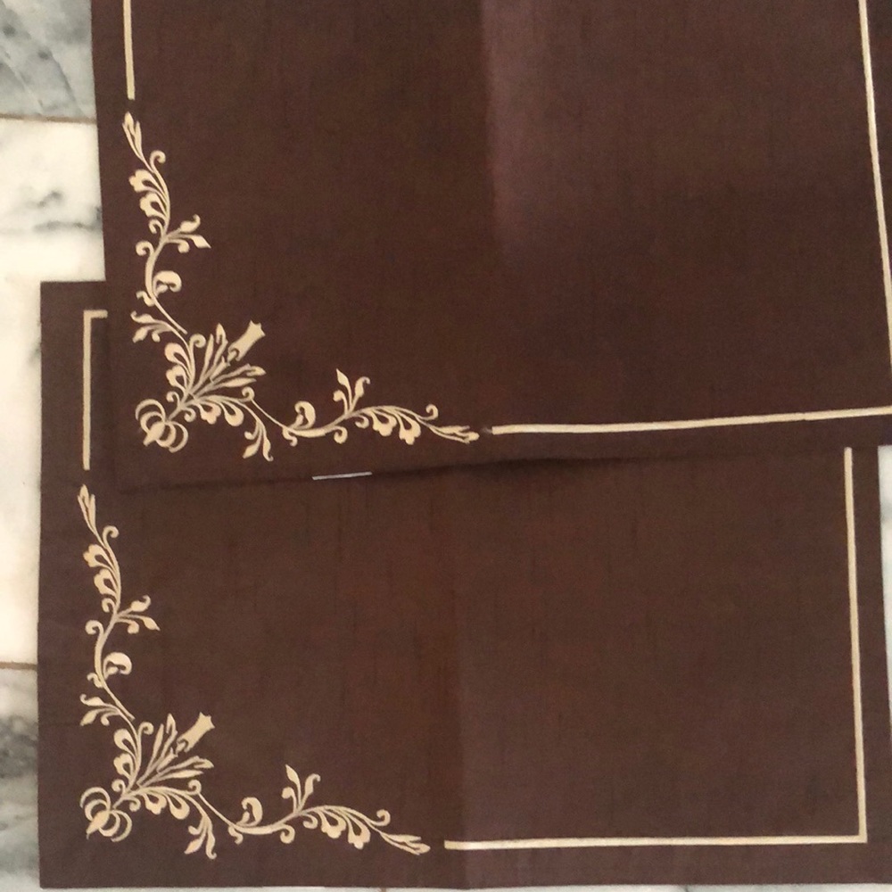 2 placemat set